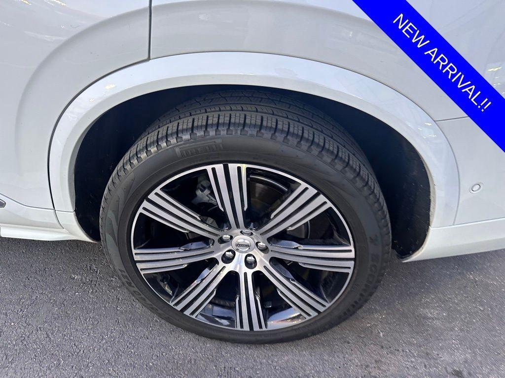 used 2021 Volvo XC90 Recharge Plug-In Hybrid car, priced at $28,884