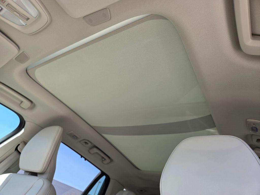 new 2026 Volvo XC90 car, priced at $72,270