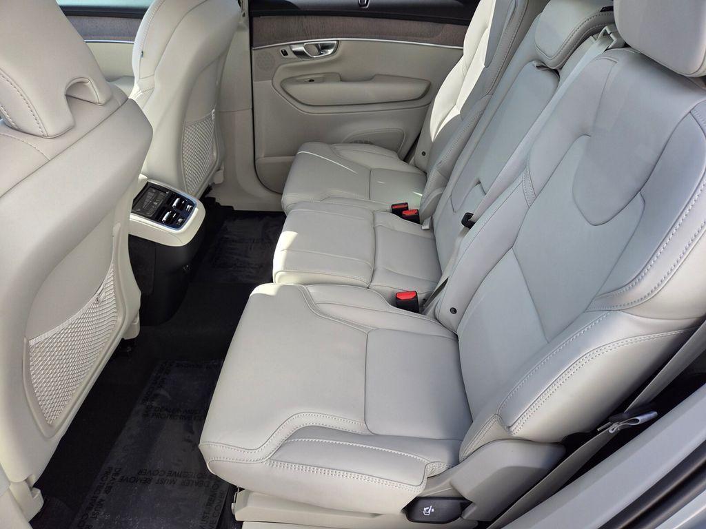 new 2026 Volvo XC90 car, priced at $72,270