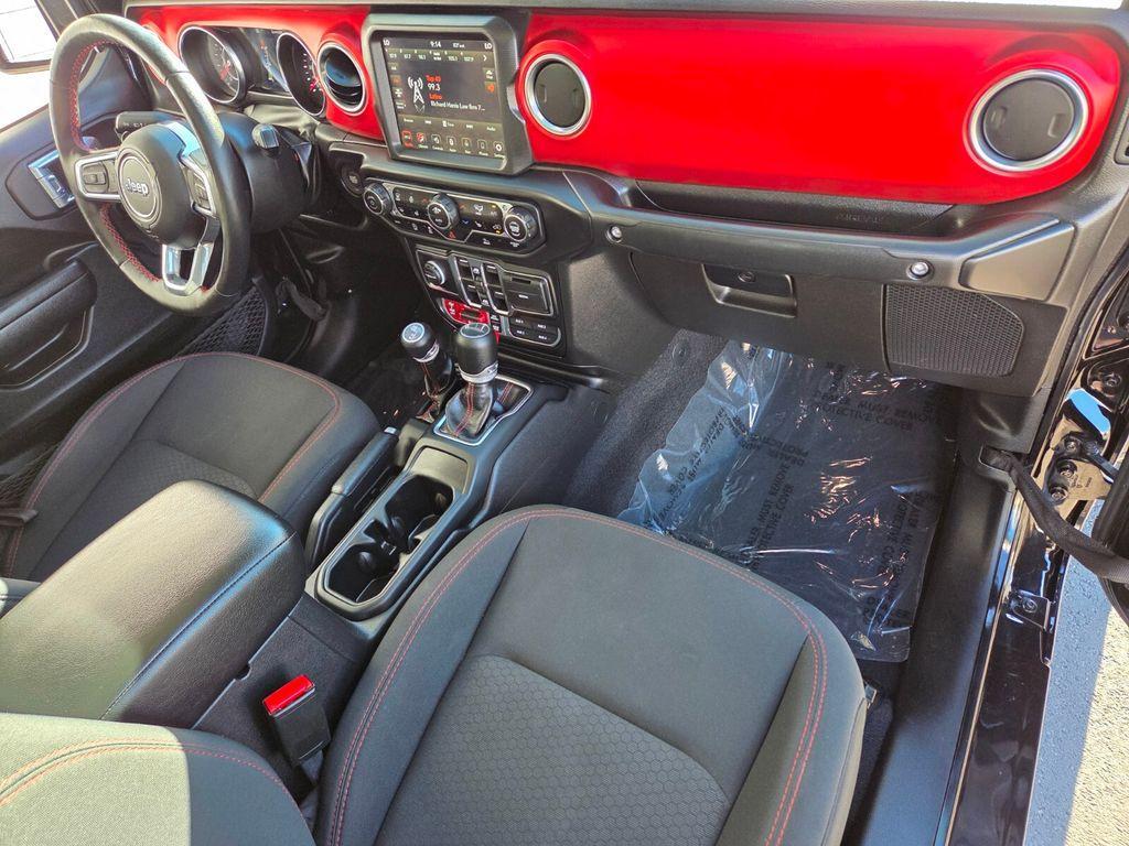 used 2022 Jeep Gladiator car, priced at $35,242