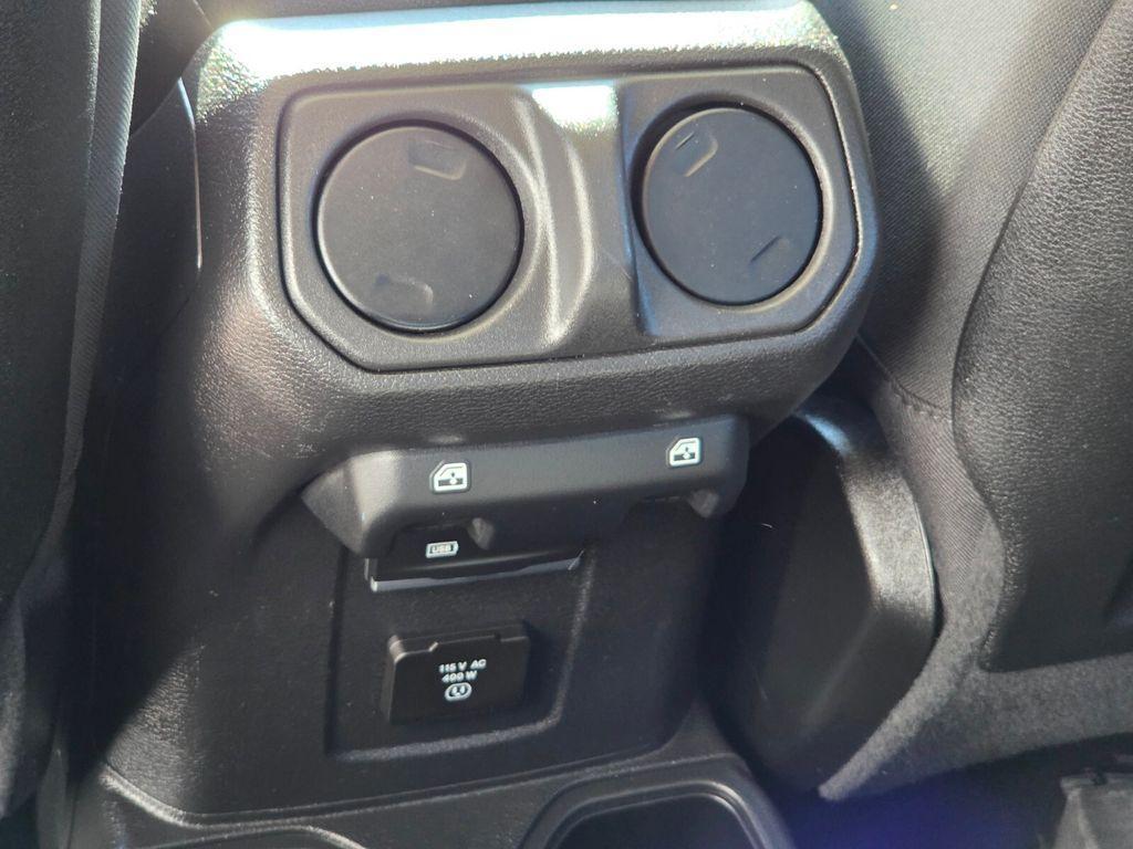 used 2022 Jeep Gladiator car, priced at $35,242