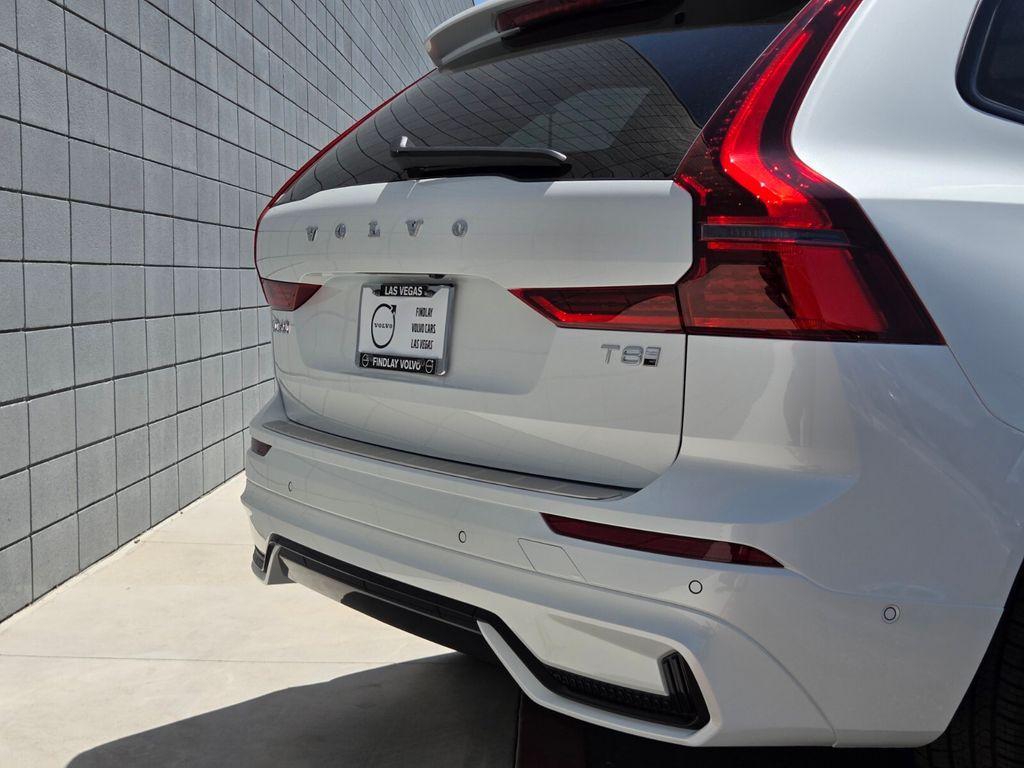 new 2026 Volvo XC60 Plug-In Hybrid car, priced at $75,353