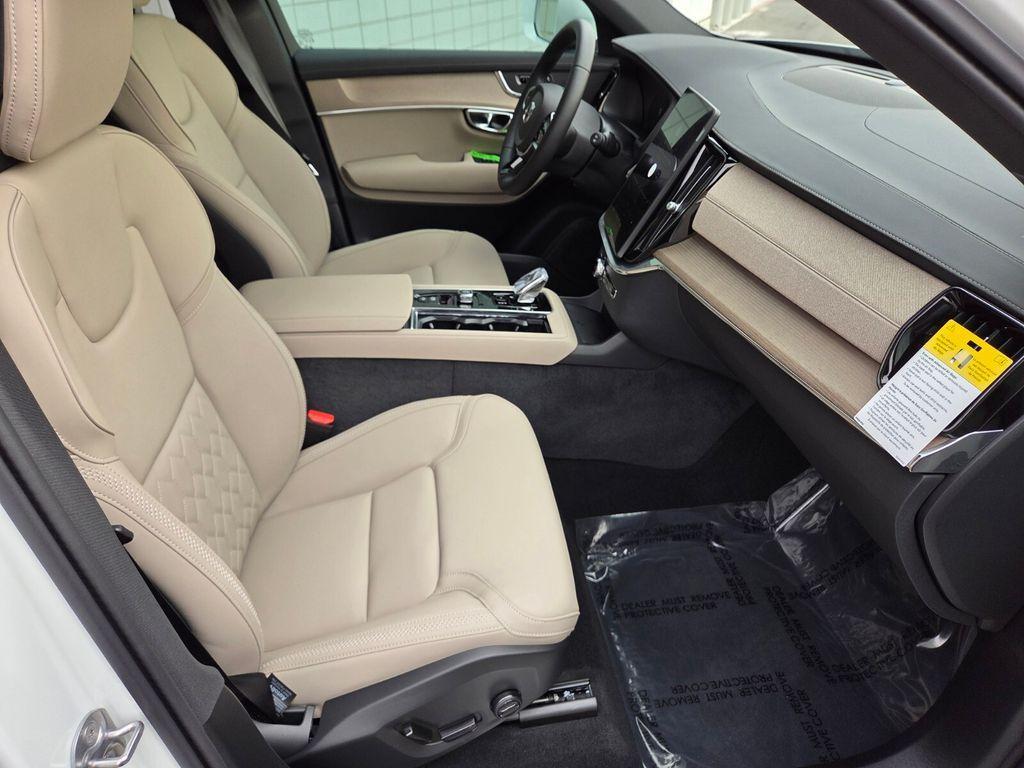 new 2026 Volvo XC90 car, priced at $65,560