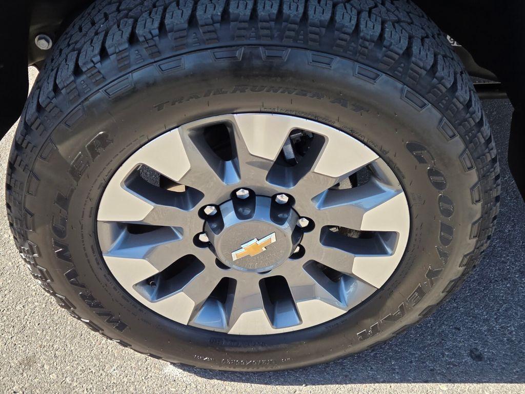 used 2025 Chevrolet Silverado 2500 car, priced at $55,874