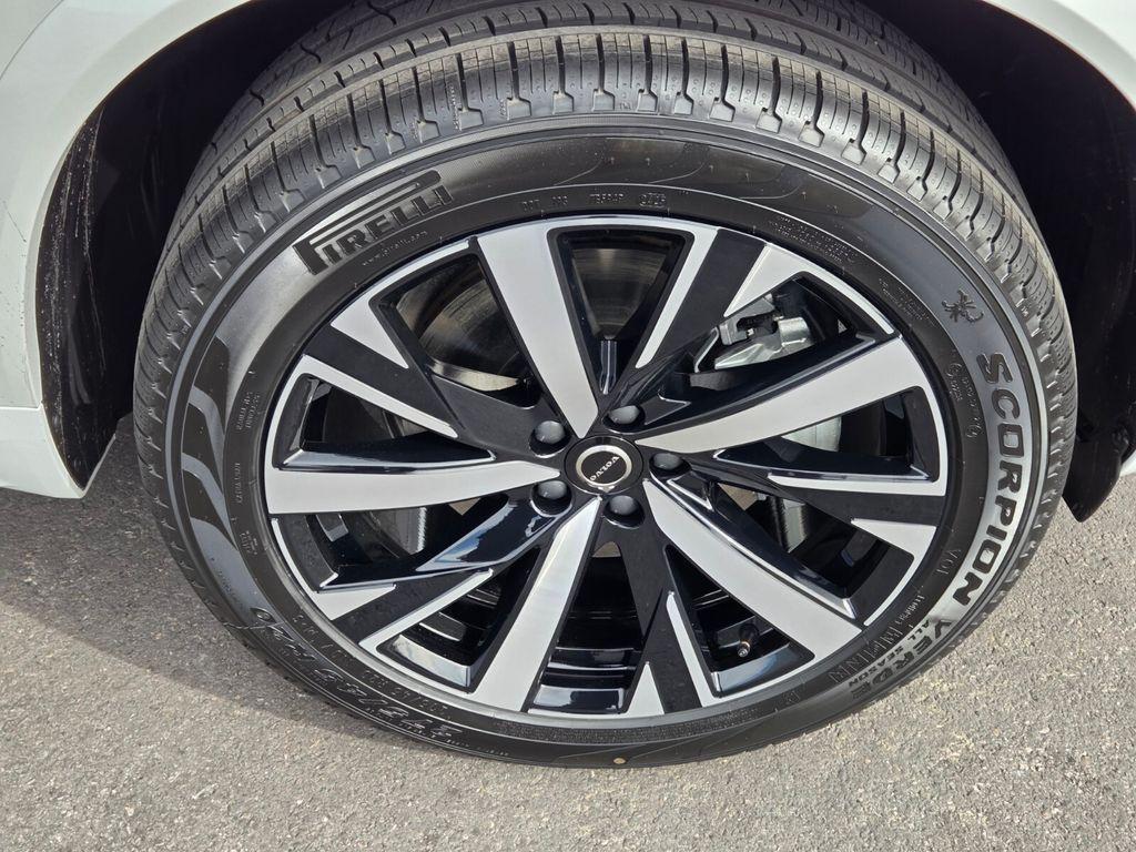 new 2026 Volvo XC90 car, priced at $62,343