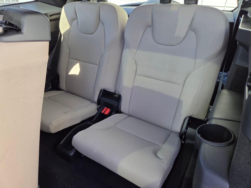 new 2026 Volvo XC90 Plug-In Hybrid car, priced at $76,995