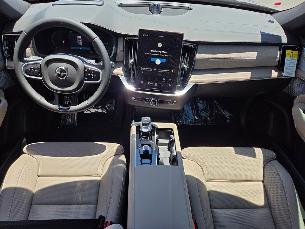 new 2026 Volvo XC90 Plug-In Hybrid car, priced at $91,513