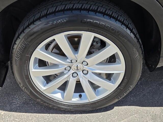 used 2016 Volvo XC90 car, priced at $13,729