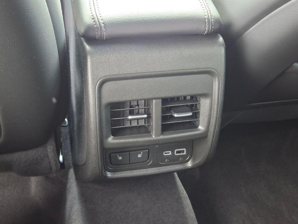 used 2023 Cadillac XT4 car, priced at $25,631