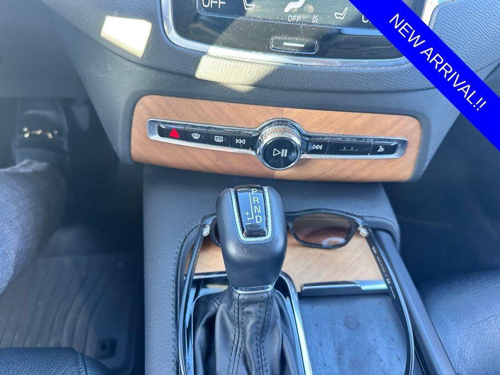 used 2021 Volvo XC90 car, priced at $21,484