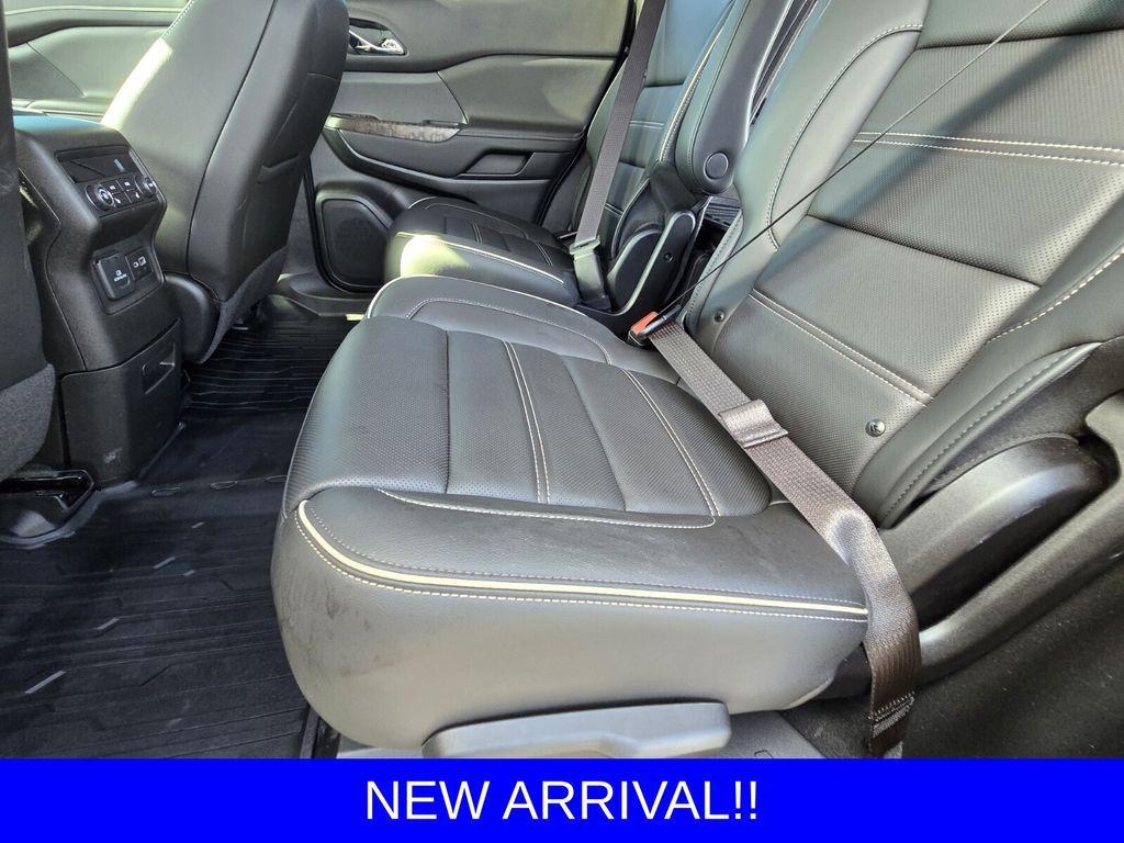 used 2023 GMC Acadia car, priced at $35,168