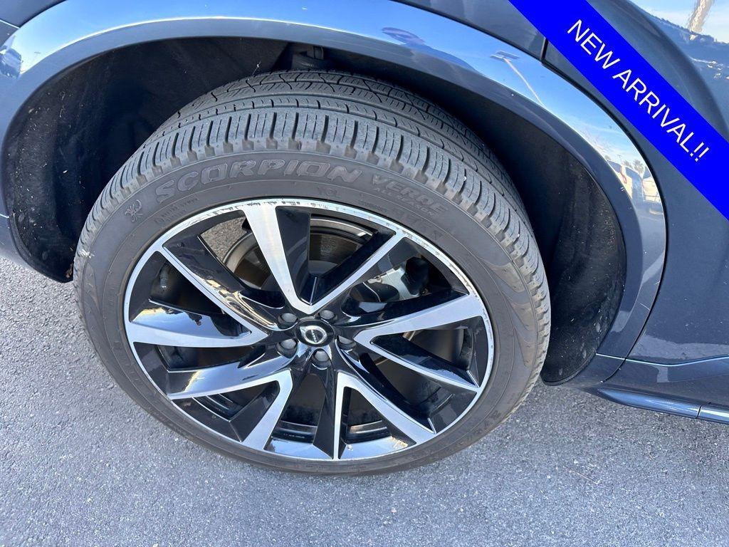 used 2021 Volvo XC90 car, priced at $28,325