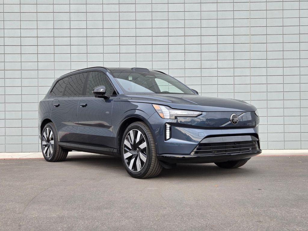 new 2025 Volvo EX90 car, priced at $79,685