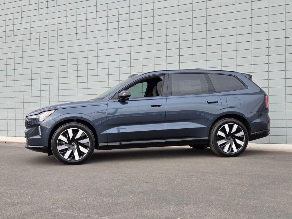 new 2025 Volvo EX90 car, priced at $79,685