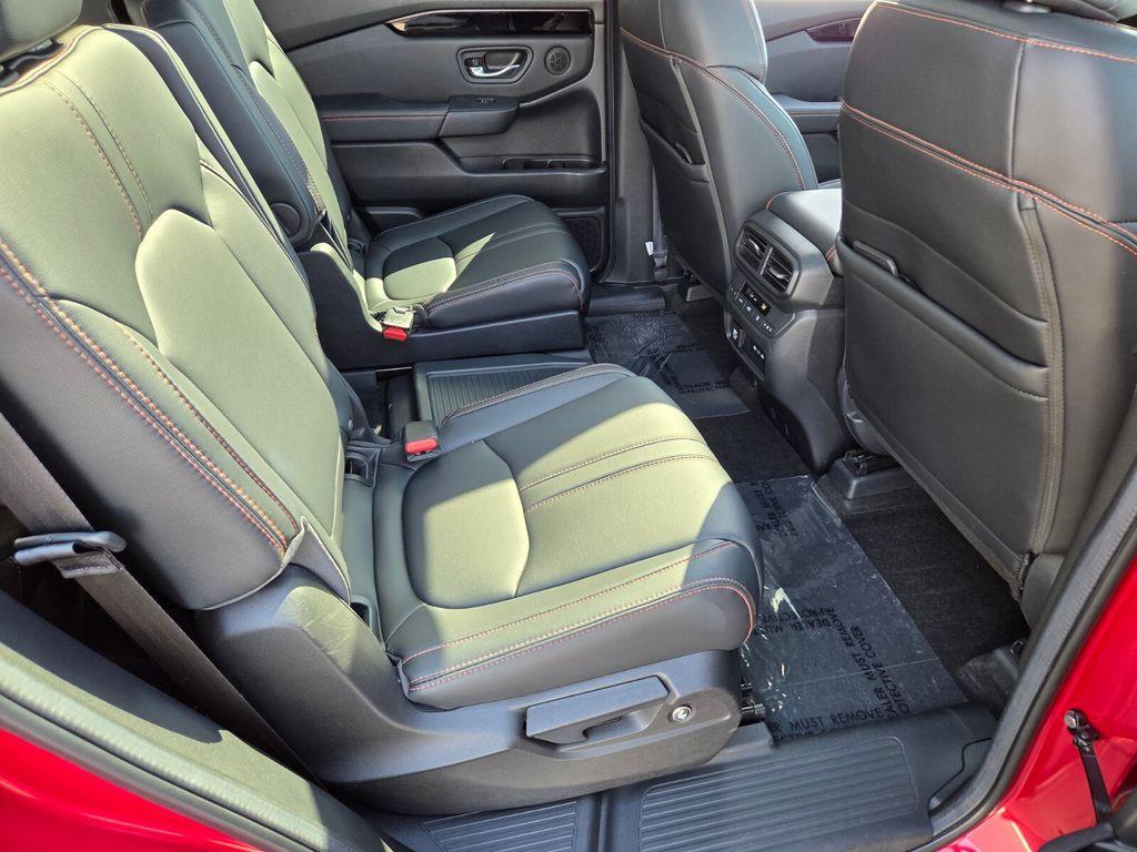 used 2024 Honda Pilot car, priced at $42,113