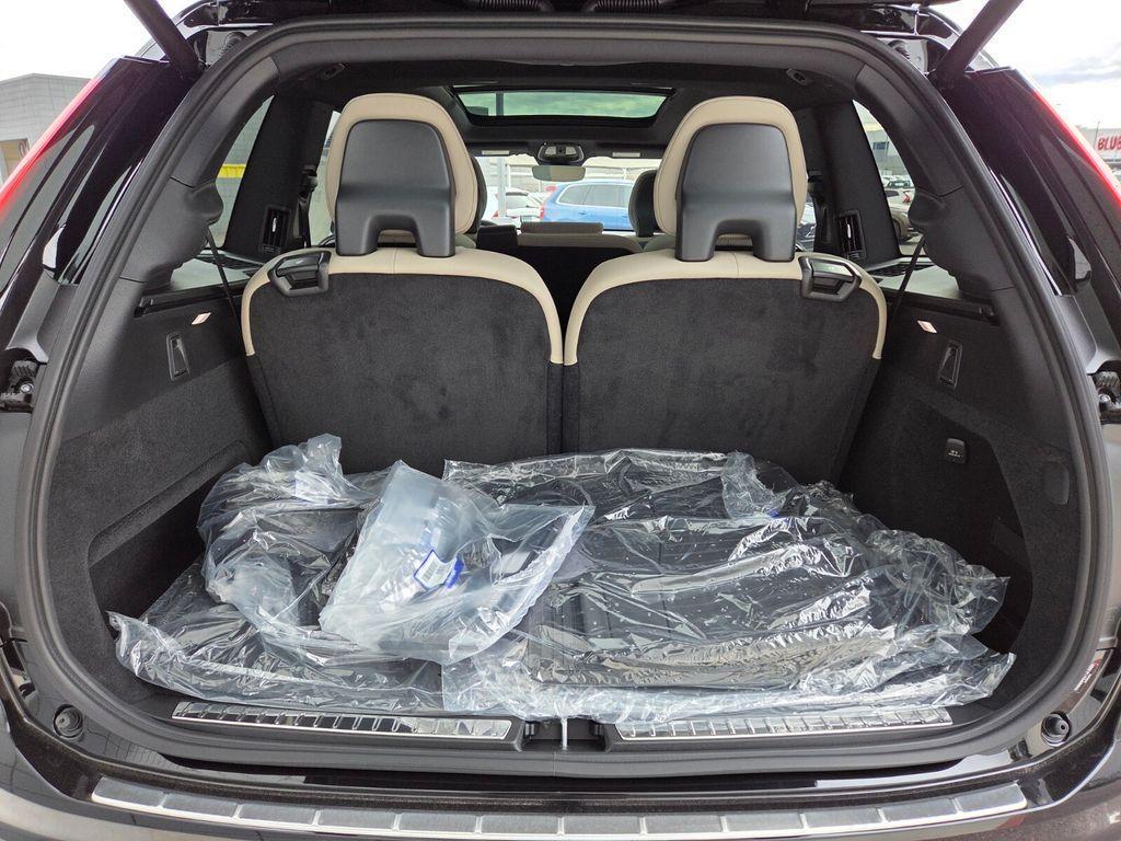 new 2026 Volvo XC90 Plug-In Hybrid car, priced at $81,873