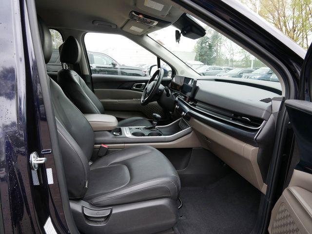 used 2025 Kia Carnival car, priced at $34,240