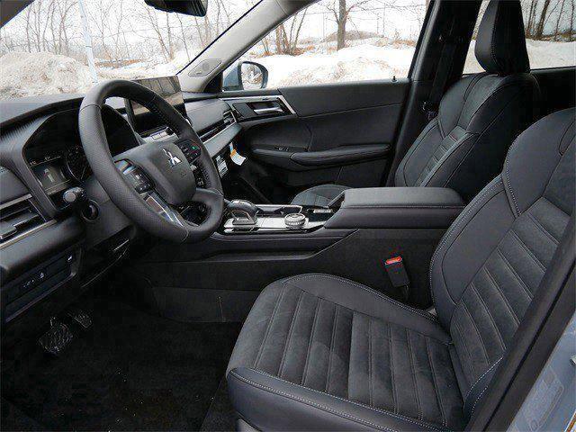new 2026 Mitsubishi Outlander car, priced at $37,744
