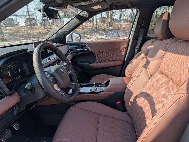 new 2026 Mitsubishi Outlander car, priced at $46,584