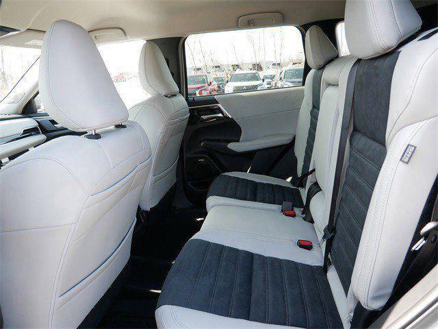 new 2026 Mitsubishi Outlander car, priced at $38,039