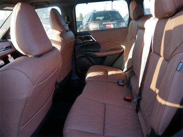 new 2026 Mitsubishi Outlander car, priced at $44,504