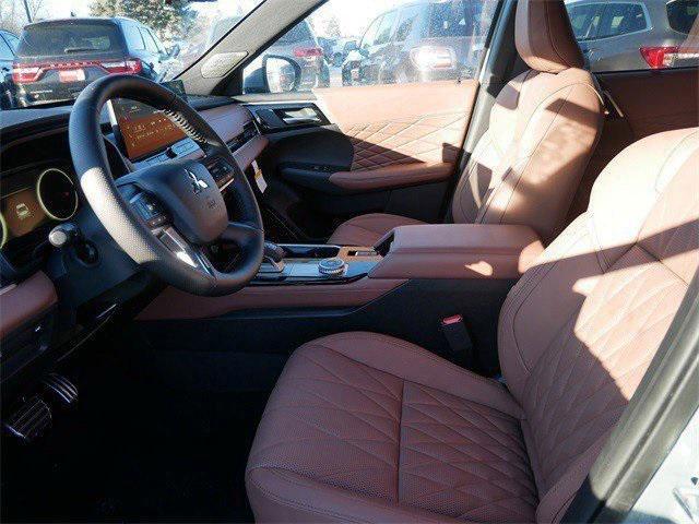 new 2026 Mitsubishi Outlander car, priced at $44,504