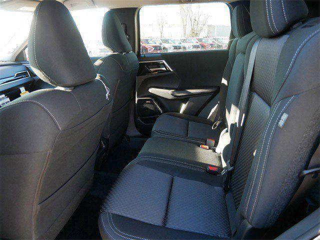 new 2026 Mitsubishi Outlander car, priced at $31,054