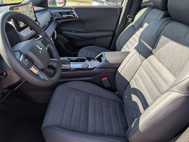 new 2026 Mitsubishi Outlander car, priced at $35,769