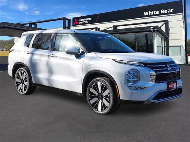 new 2025 Mitsubishi Outlander car, priced at $35,449