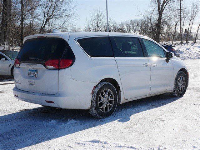 used 2017 Chrysler Pacifica car, priced at $9,299