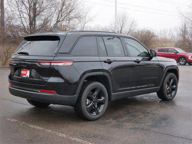 used 2023 Jeep Grand Cherokee car, priced at $32,896