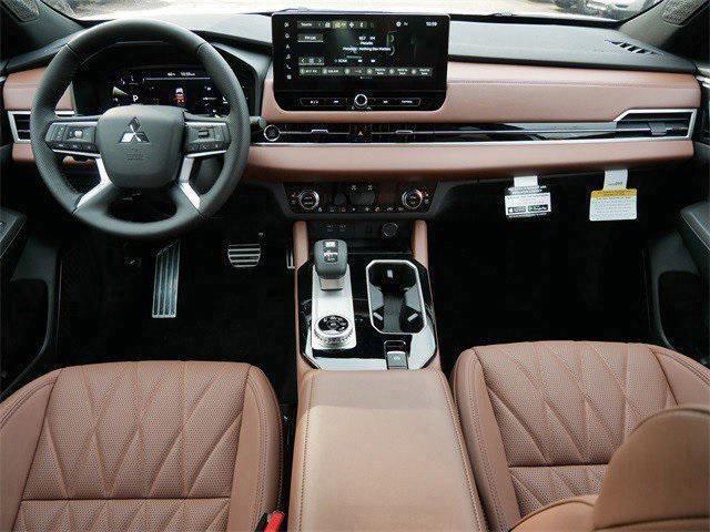 new 2025 Mitsubishi Outlander car, priced at $40,874
