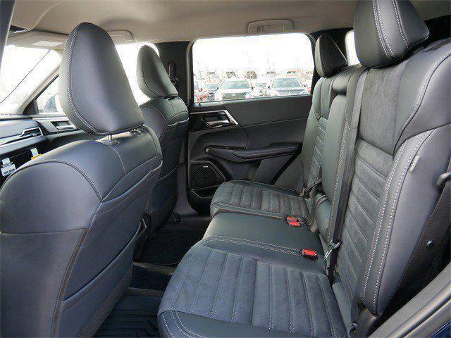 new 2026 Mitsubishi Outlander car, priced at $37,444