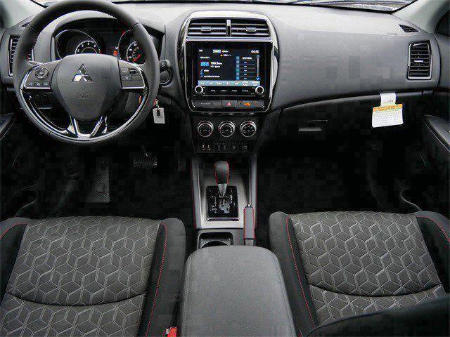 new 2025 Mitsubishi Outlander Sport car, priced at $27,714