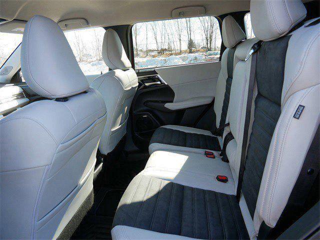 new 2026 Mitsubishi Outlander car, priced at $37,944