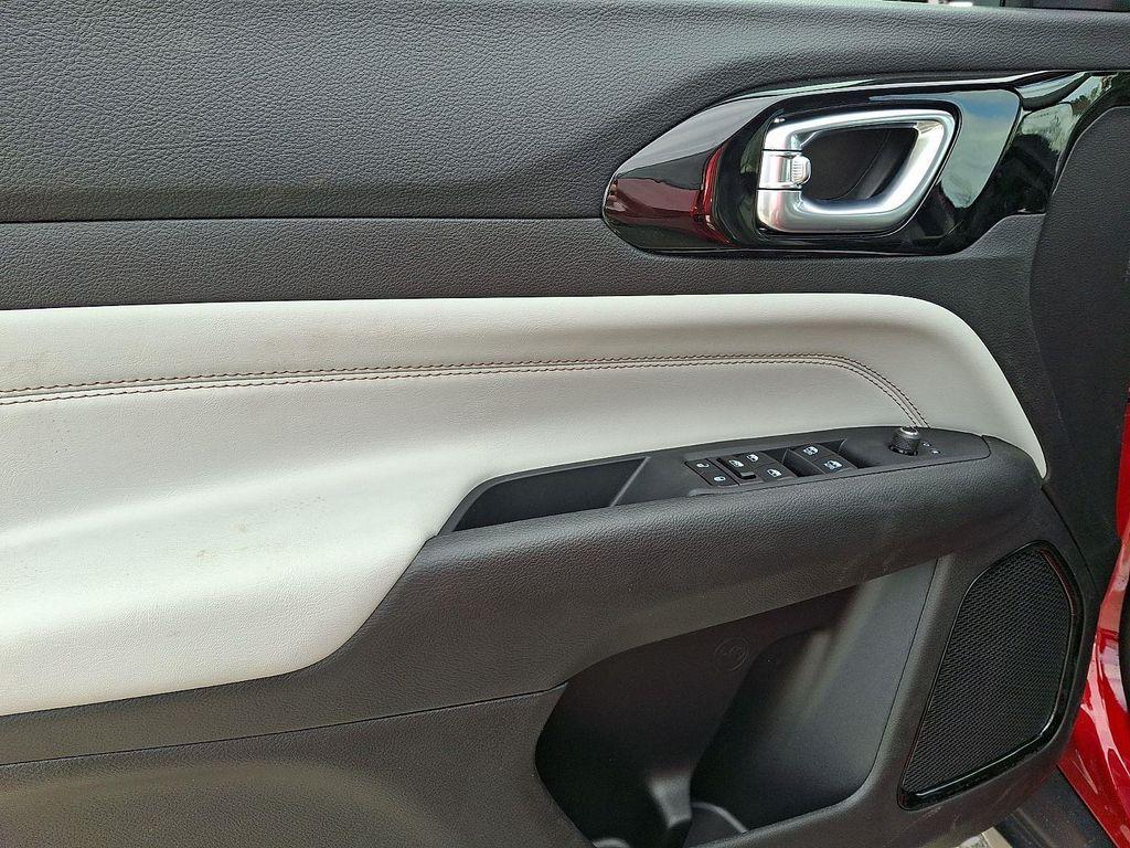 new 2026 Jeep Compass car, priced at $30,885