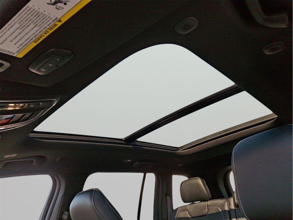 new 2026 Jeep Grand Cherokee car, priced at $52,105