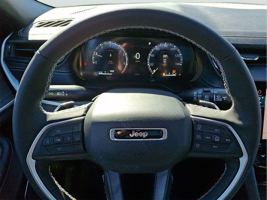 new 2026 Jeep Grand Cherokee car, priced at $52,105