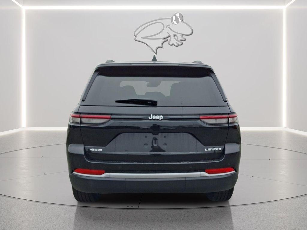 new 2026 Jeep Grand Cherokee car, priced at $46,585