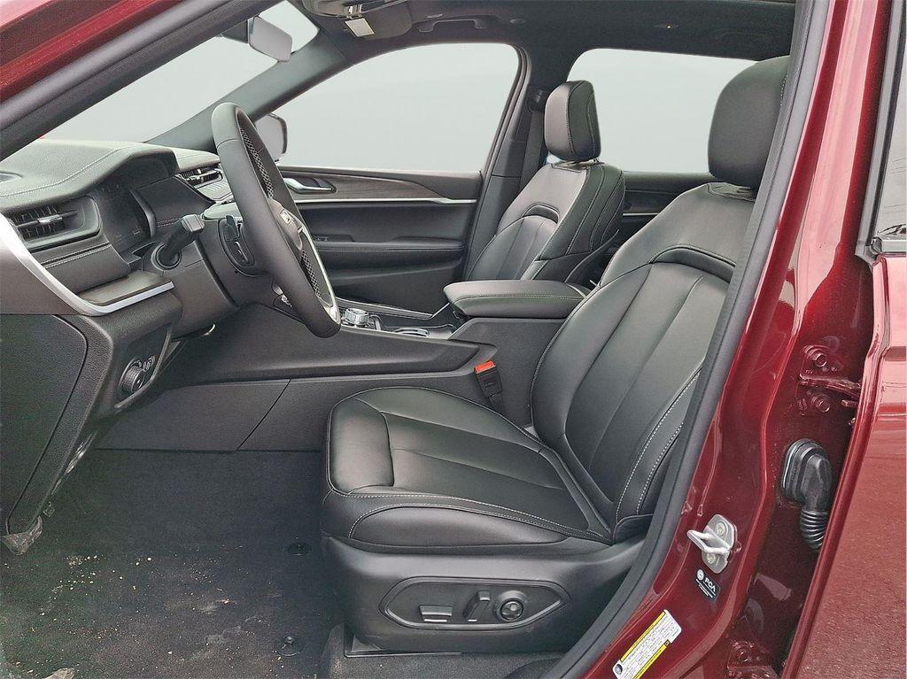 new 2026 Jeep Grand Cherokee L car, priced at $49,935