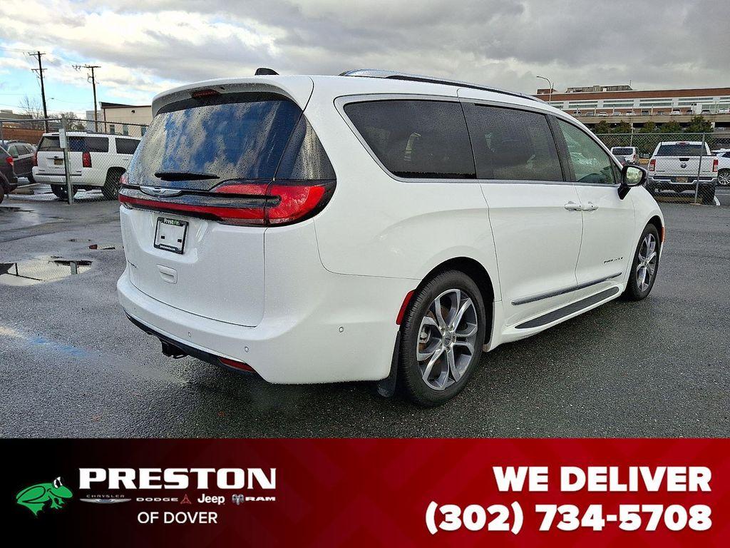 used 2025 Chrysler Pacifica car, priced at $47,495