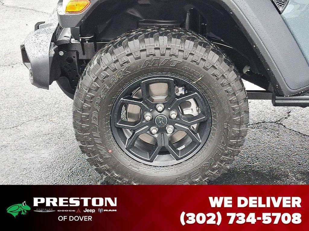 new 2026 Jeep Wrangler car, priced at $48,870