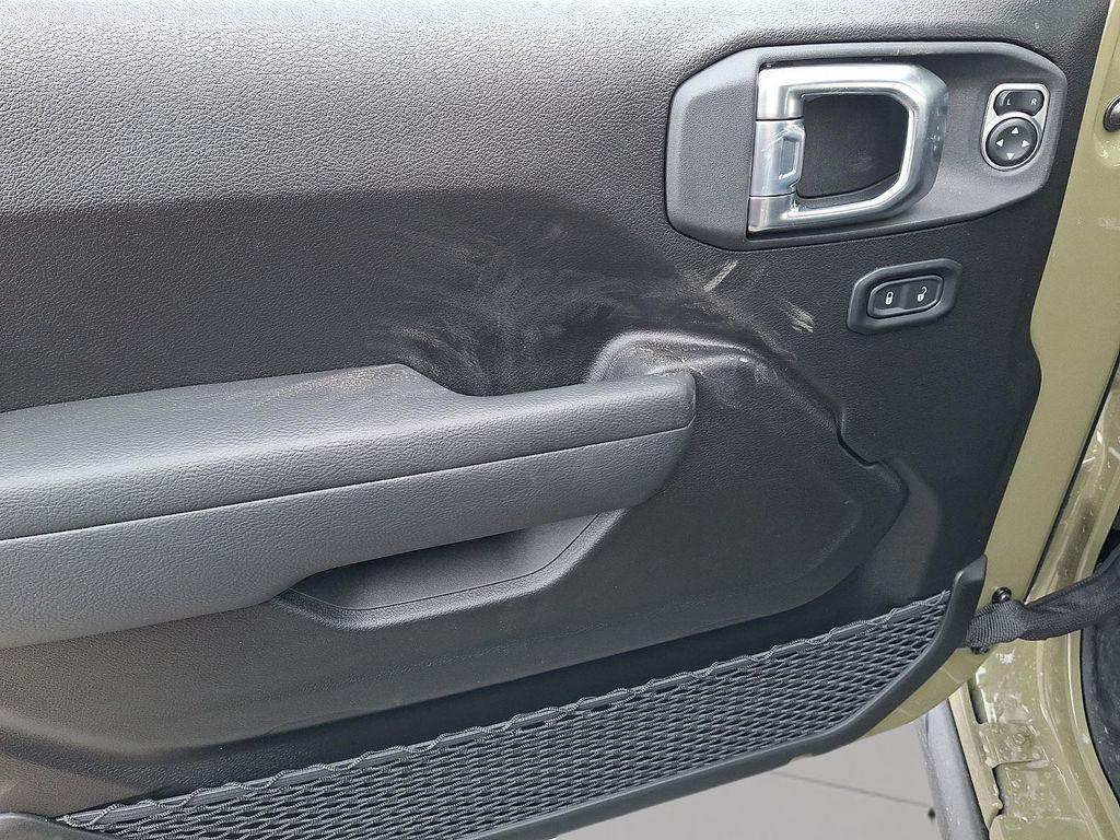 new 2026 Jeep Gladiator car, priced at $48,865