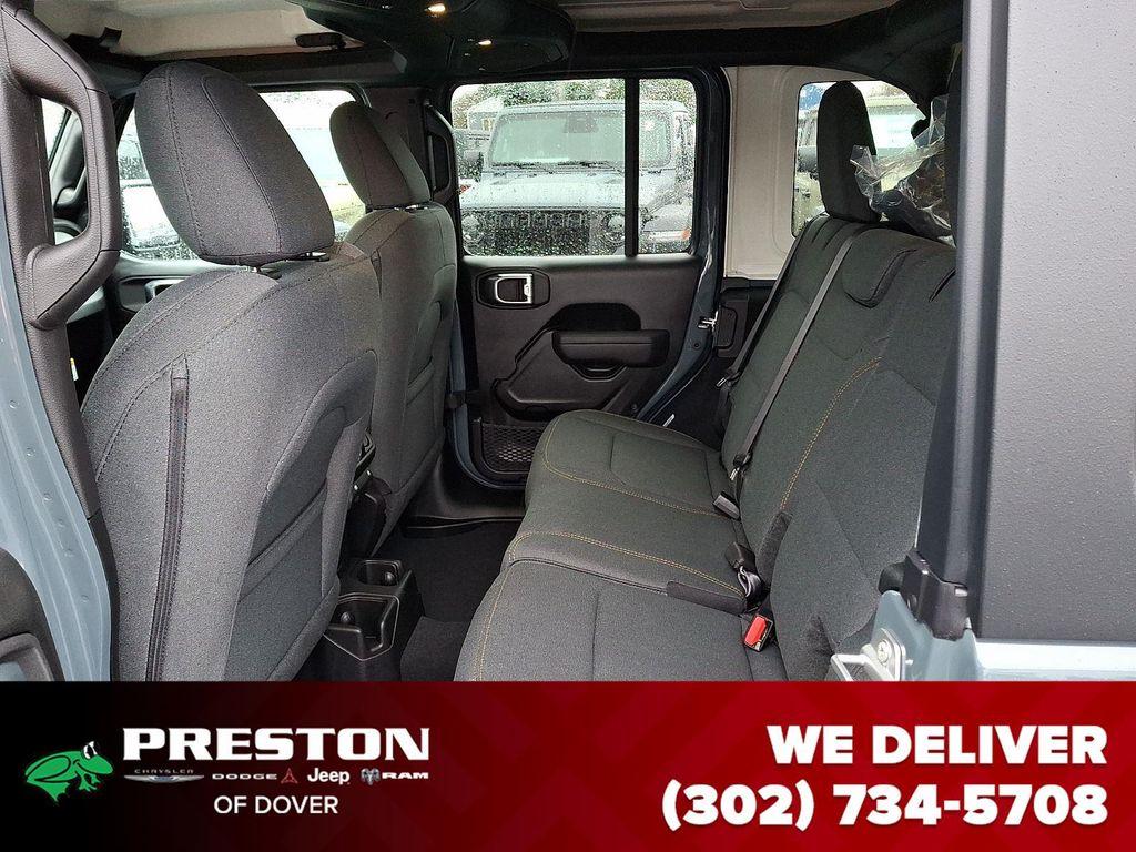 new 2026 Jeep Wrangler car, priced at $46,585