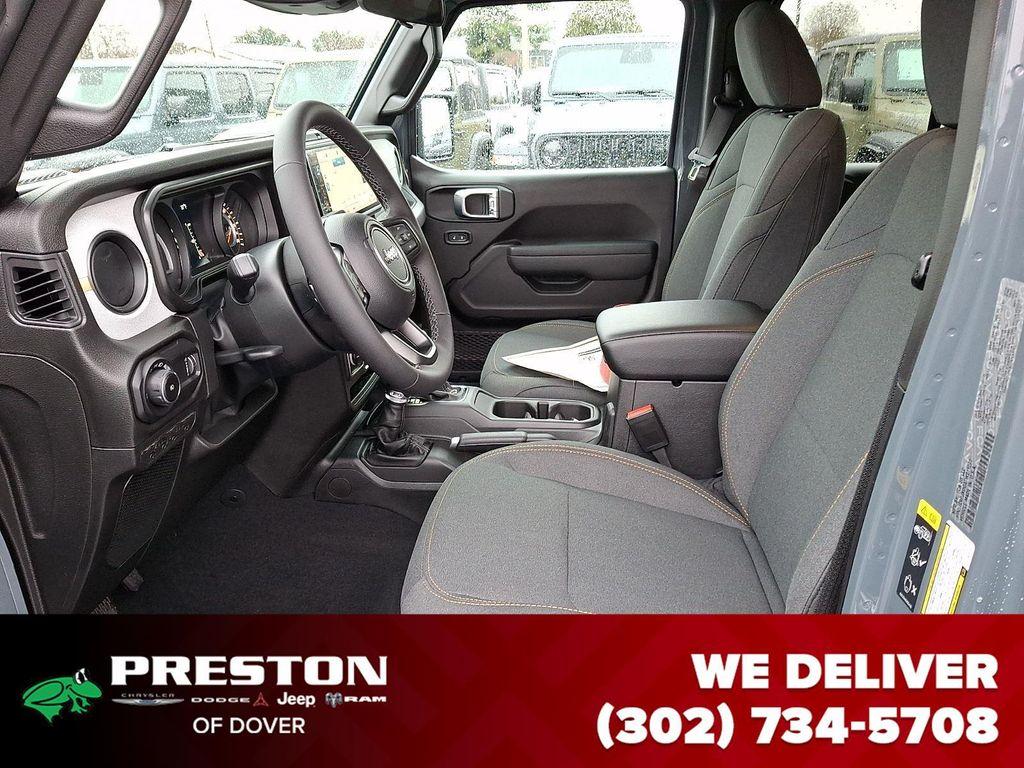 new 2026 Jeep Wrangler car, priced at $46,585