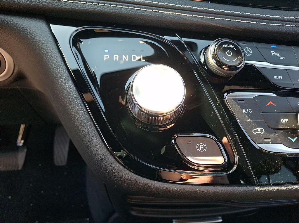 new 2026 Chrysler Pacifica car, priced at $38,744