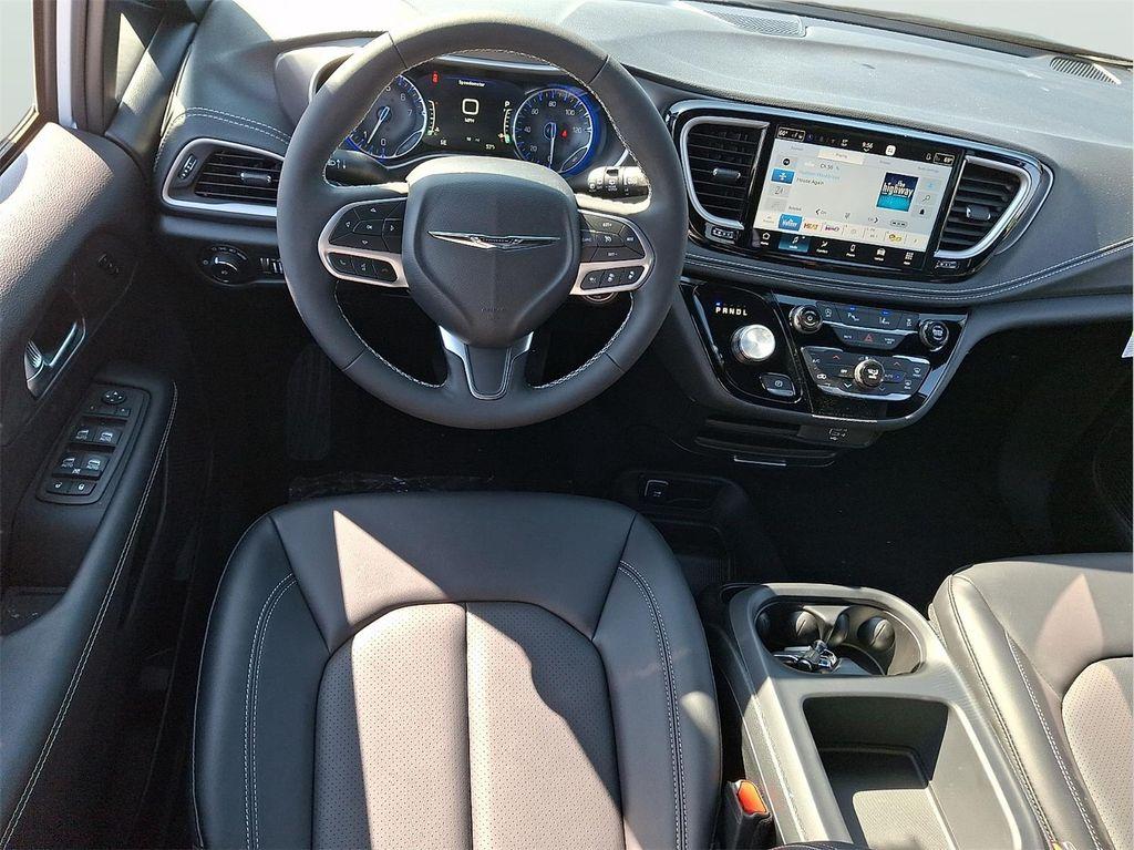 new 2026 Chrysler Pacifica car, priced at $38,744
