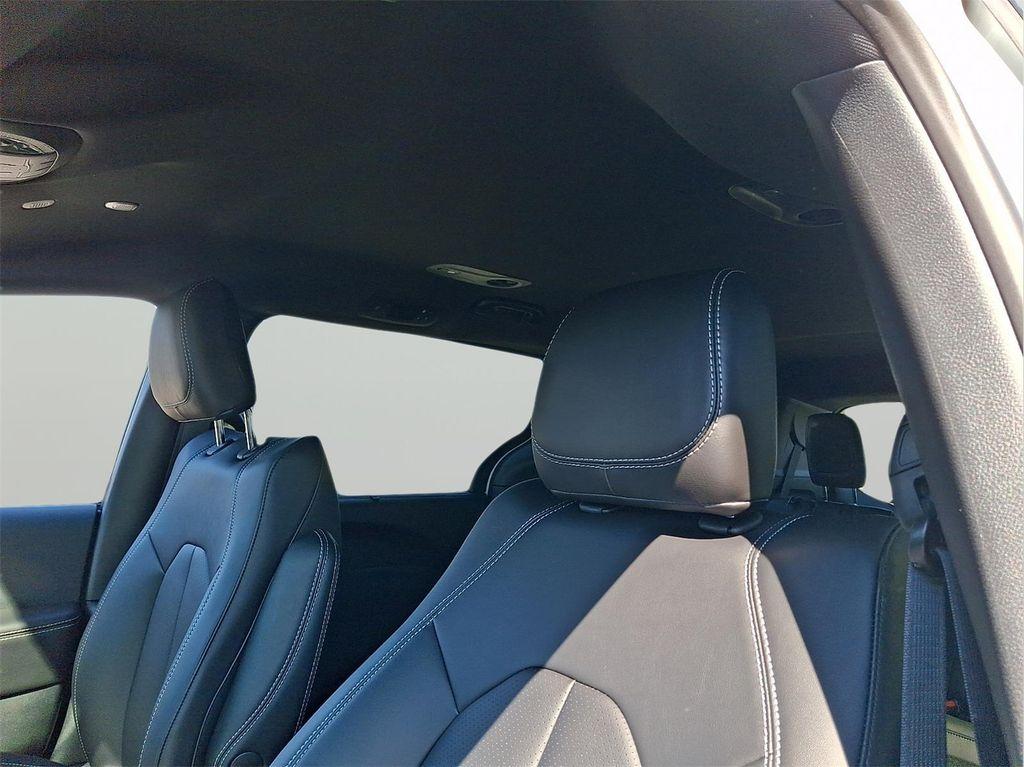 new 2026 Chrysler Pacifica car, priced at $38,744