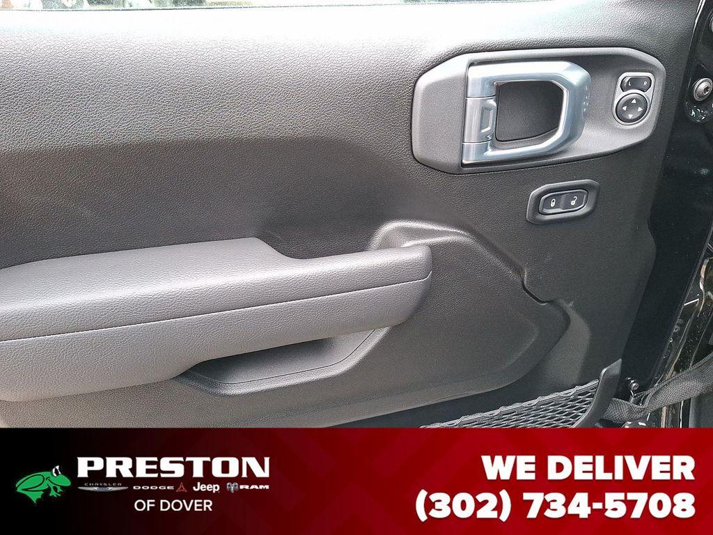 new 2026 Jeep Wrangler car, priced at $45,590