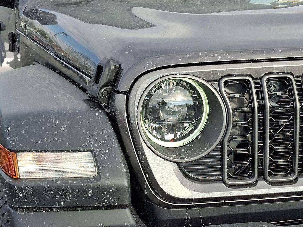 new 2026 Jeep Wrangler car, priced at $42,735